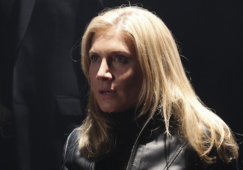 ELIZABETH MITCHELL, MARC SINGER