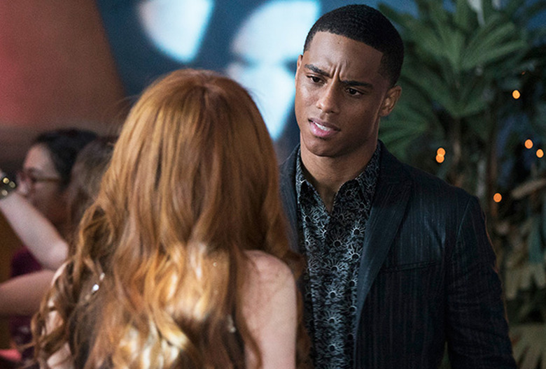 Famous In Love Recap