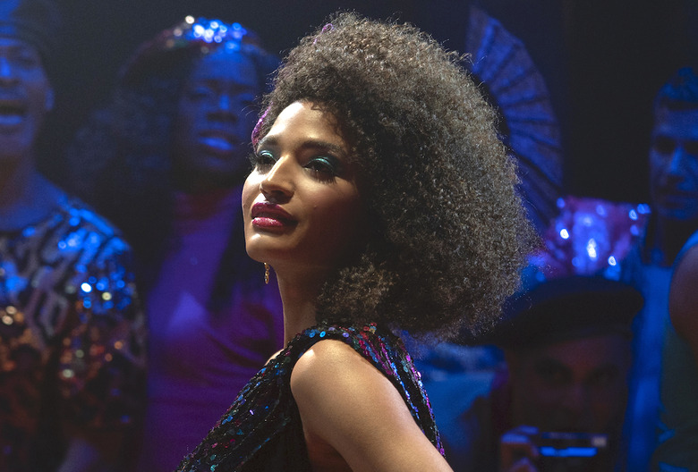 Indya Moore Pose