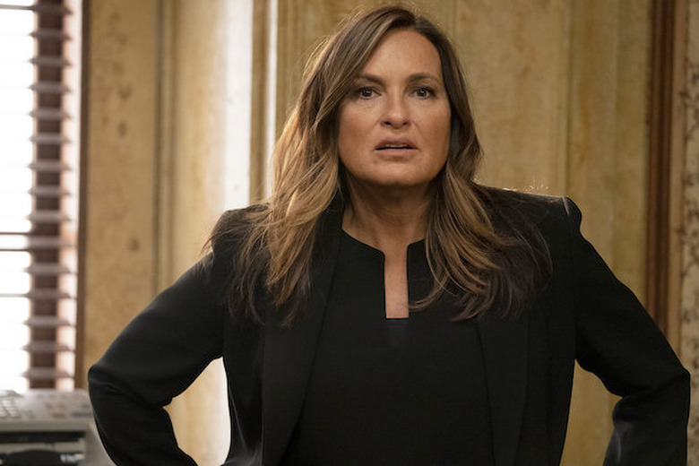 law-and-order-svu-mariska-hargitay-season-23-injury-ankle-benson