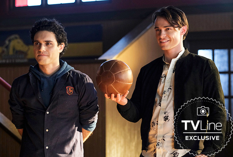 Legacies Season 2