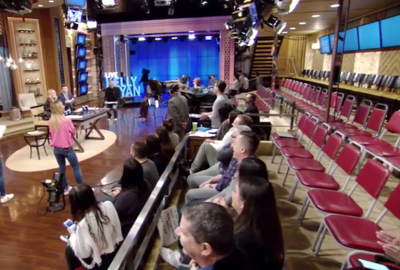 live with kelly and ryan no audience