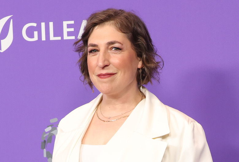 Mayim Bialik Oscars Israel Yellow Ribbons