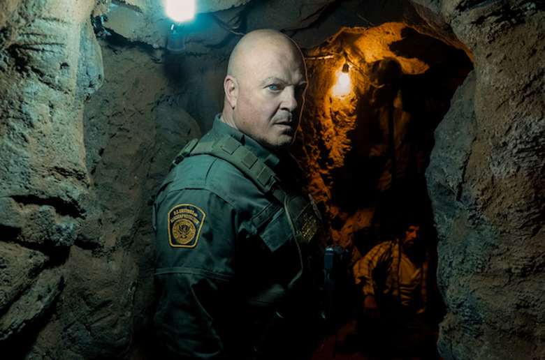 Coyote Season 1 PHotos Portraits Michael Chiklis
