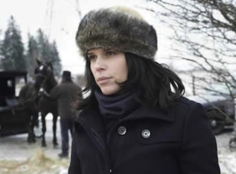 Neve Campbell in An Amish Murder