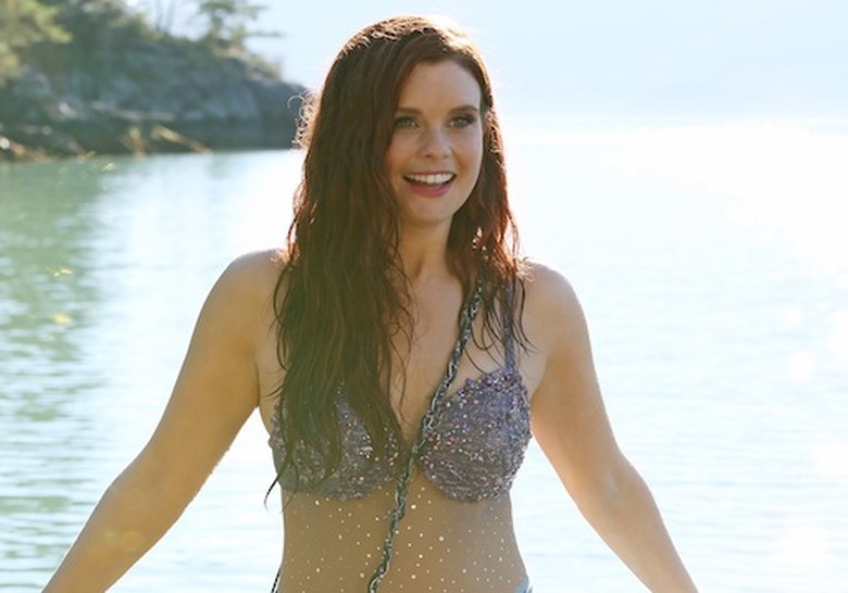 JOANNA GARCIA SWISHER
