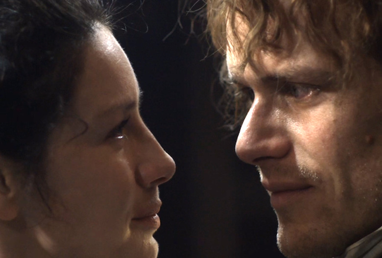 Outlander Print Shop Sam Heughan Caitriona Balfe Interview Season 3 Episode 6