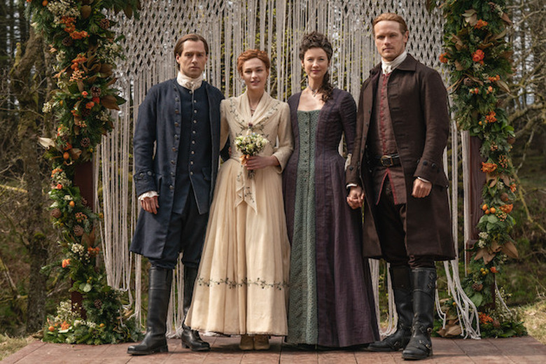 Outlander PRemiere Recap SEason 5 EPisode 1 The Fiery Cross