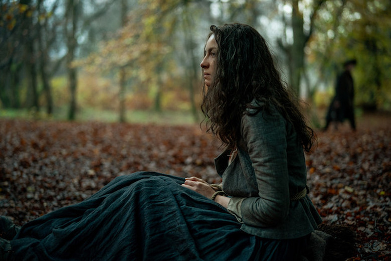 Outlander Finale Recap Season 5 Claire Gang Raped