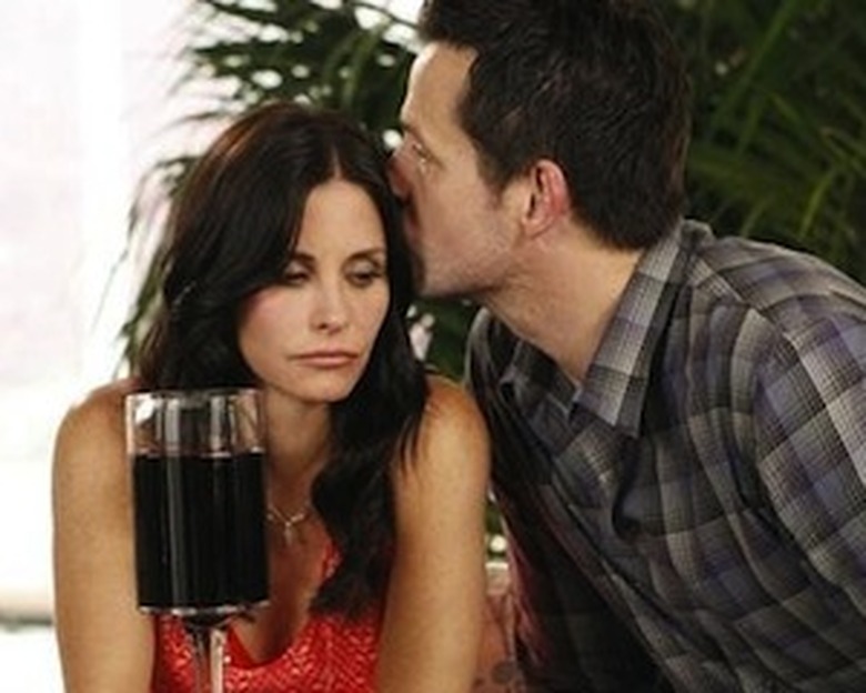 COURTENEY COX, JOSH HOPKINS