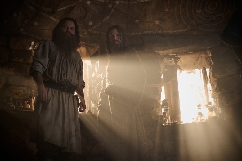 LOTR_S2_UT_230116_00101_R2_Credit_-Ben-Rothstein_Prime-Video