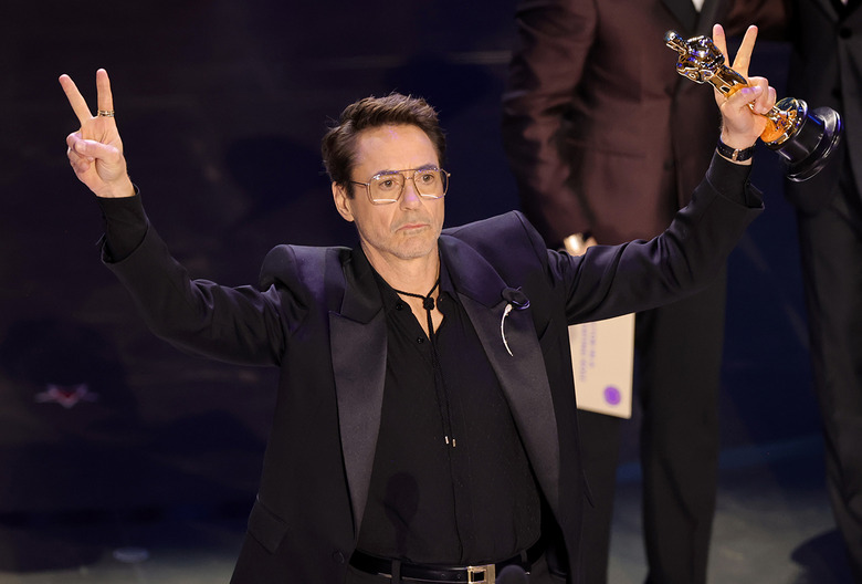 Robert Downey Jr Ke Huy Quan