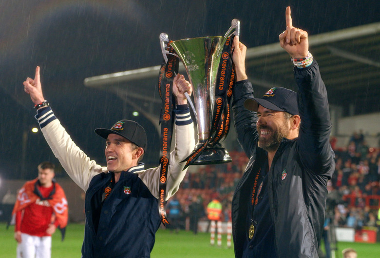 ryan-reynolds-wrexham-promotion-reaction