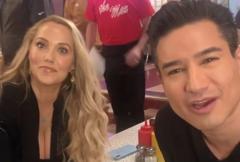 Saved By the Bell Revival Peacock Mario Lopez Elizabeth Berkley