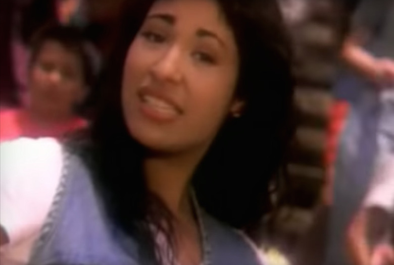 Selena SEries Order Netflix Quintanilla