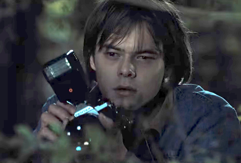 stranger things controversy jonathan season 1 scene edited
