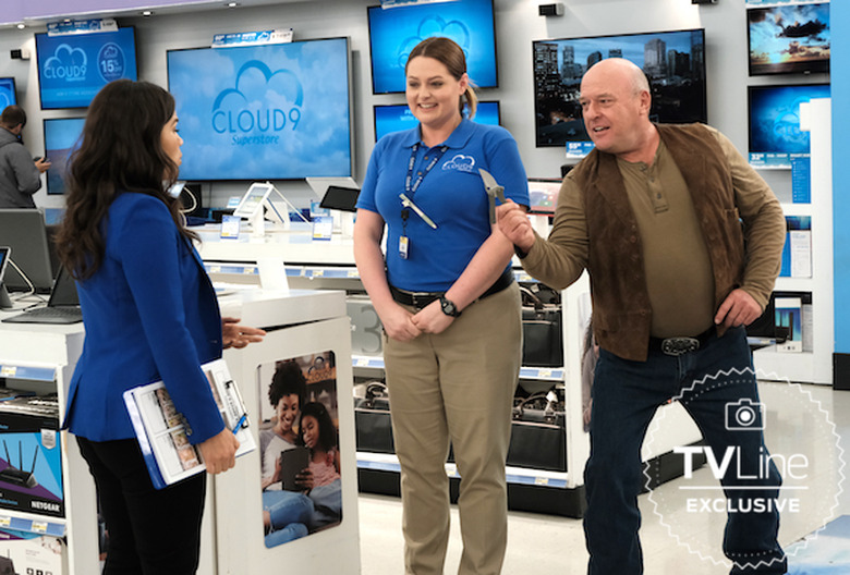 Dean Norris on 'Superstore'