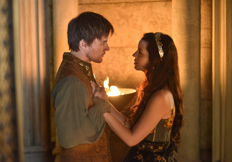 reign-bash-mary514