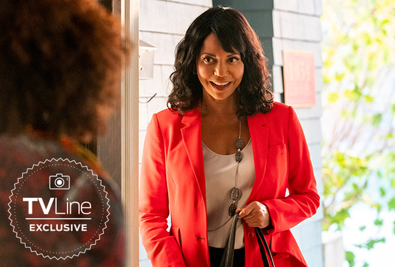 the-equalizer-gloria-reuben-photos-season-3