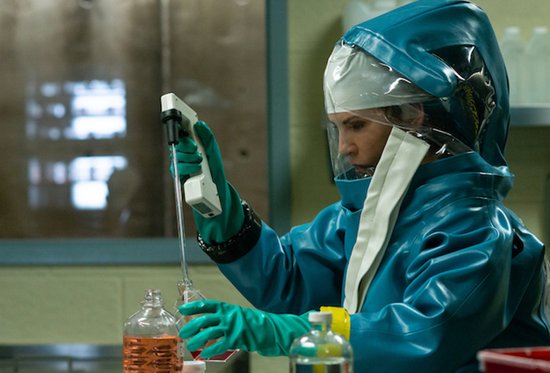 The Hot Zone Premiere Recap Episode 1 Julianna Margulies Ebola