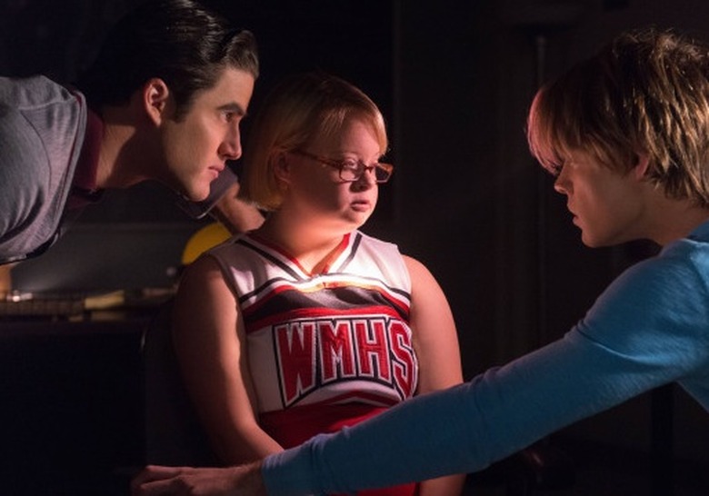 glee-lights-out-dw