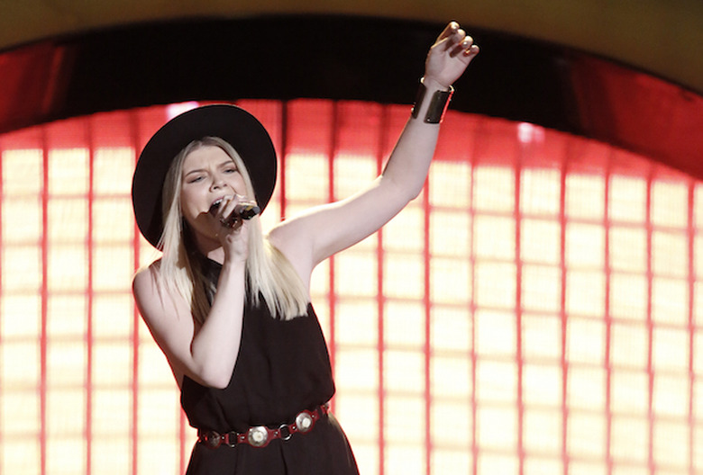 the voice recap kristi hoopes gary carpentier blind auditions
