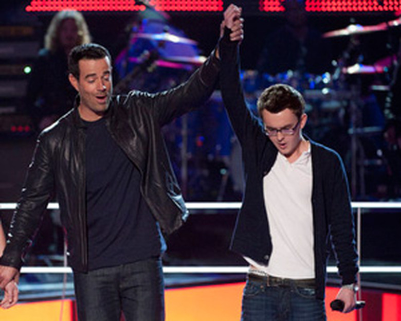 TheVoice_May24_Devon_300_2