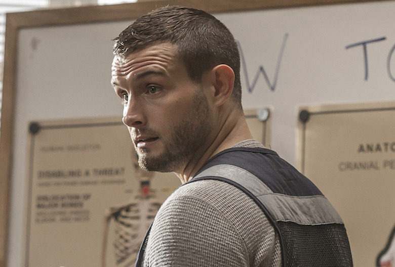 the-walking-dead-world-beyond-premiere-date-amc photos