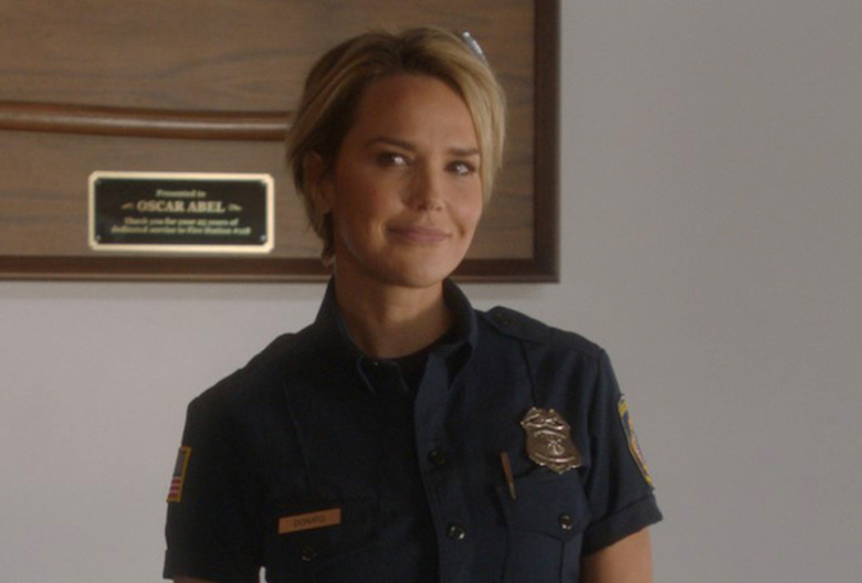 911 Arielle Kebbel