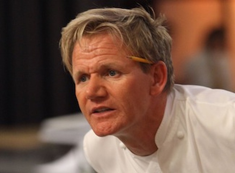 HK1120_DinnerService_0298