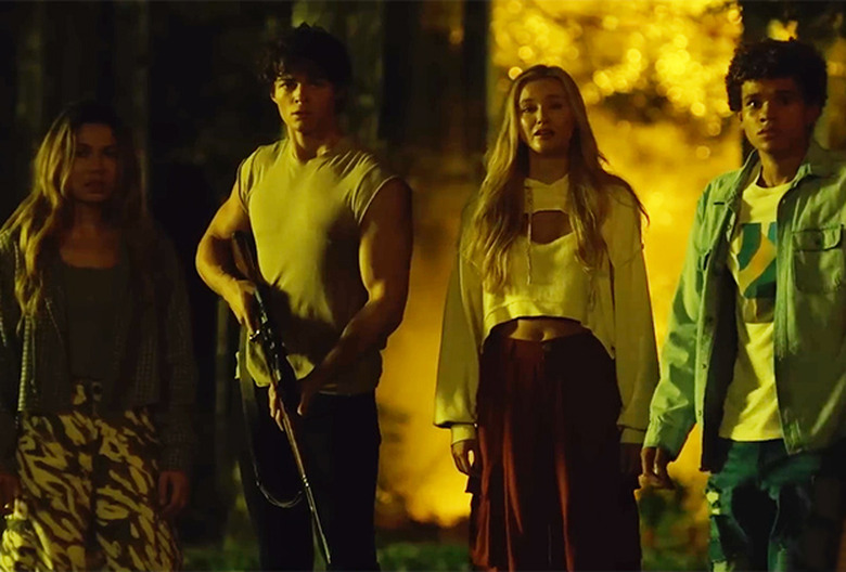 Wolf Pack Clip