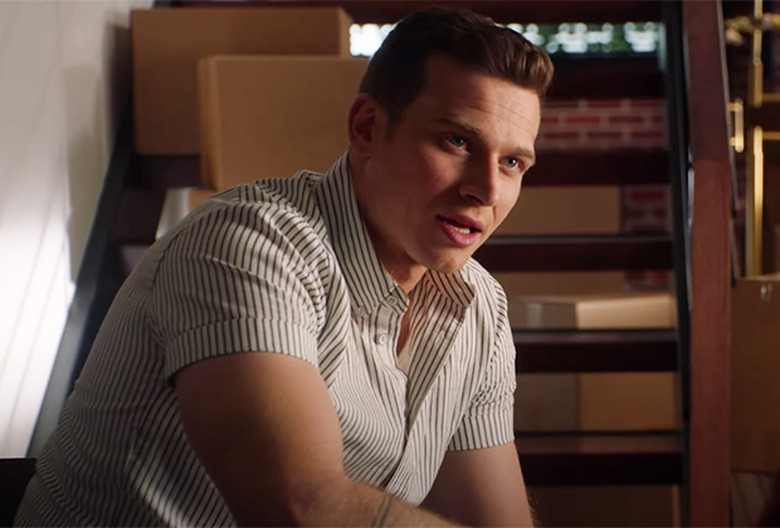 911 Season 5 Episode 13