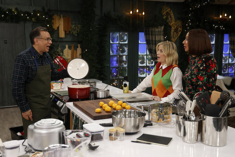 amy-poehler-maya-rudolph-interview-baking-it-video