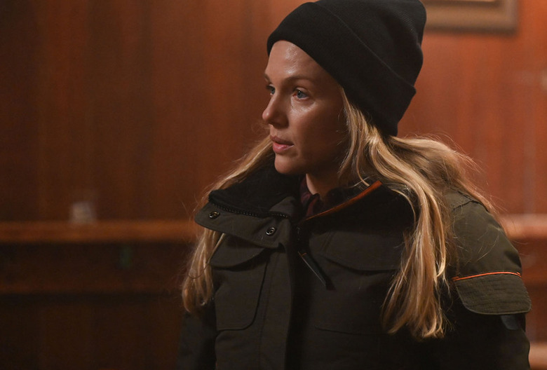 Tracy Spiridakos in Chicago P.D.