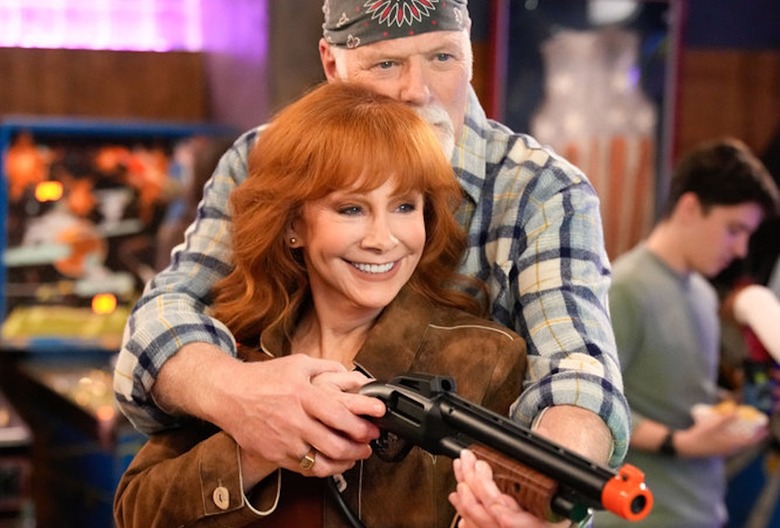 Happy's Place Season 2 Release Date, Cast, Trailer — Reba on NBC
