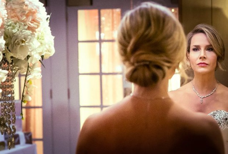 Secrets of a Gold Digger Killer, Julie Benz