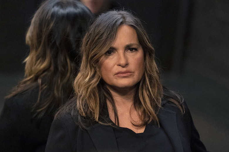 law-and-order-svu-finale-season-22-stabler-fin-wedding