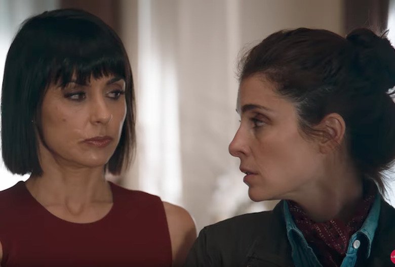 UnREAL Season 3 Trailer Video Caitlin Fitzgerald Female Suitor