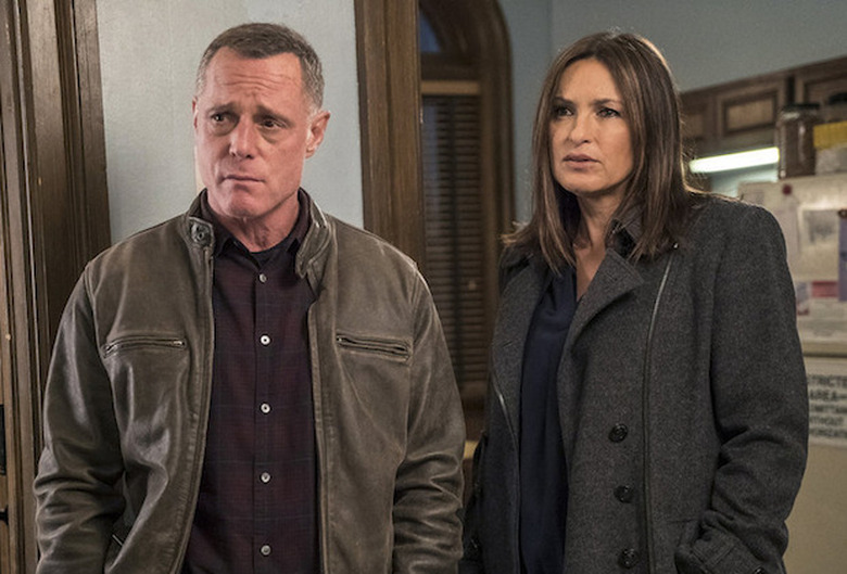 Chicago PD SVU Ratings