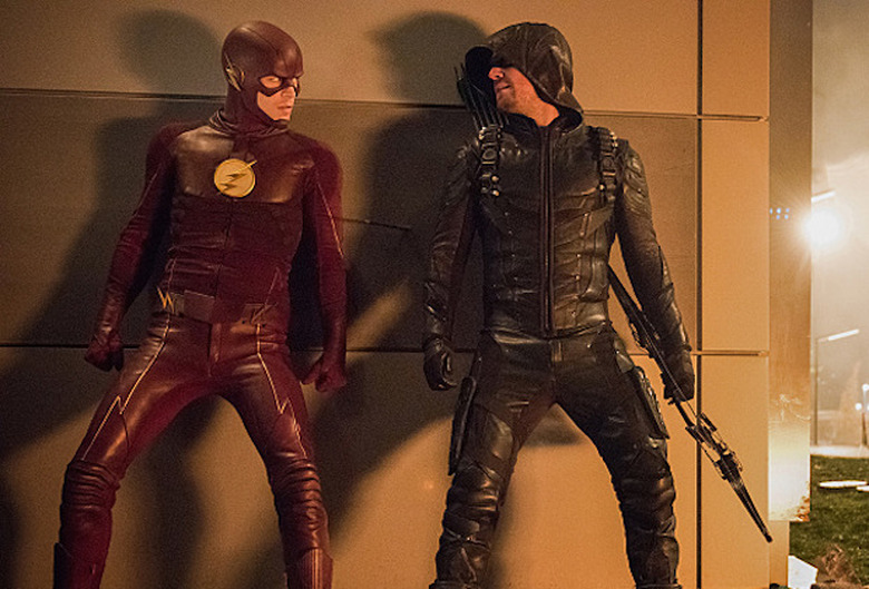 Flash Crossover Ratings Heroes Aliens