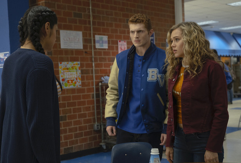 Ratings Stargirl 1x10