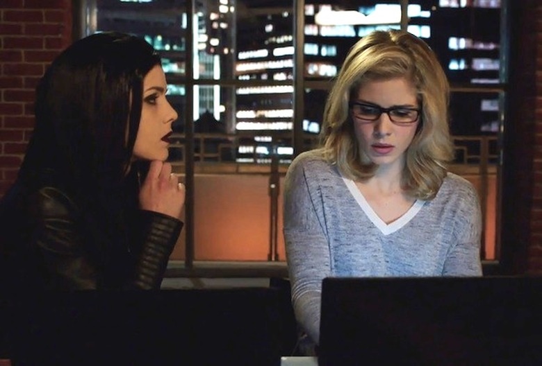arrow-goth-felicity