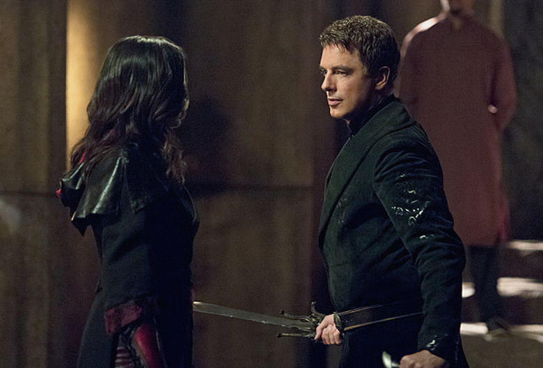 Arrow-Nyssa-Malcolm