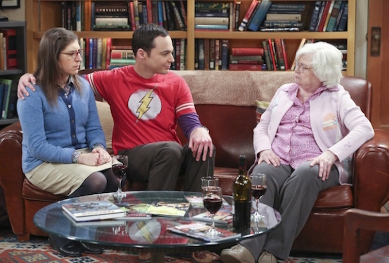 big-bang-theory-meemaw-materialization