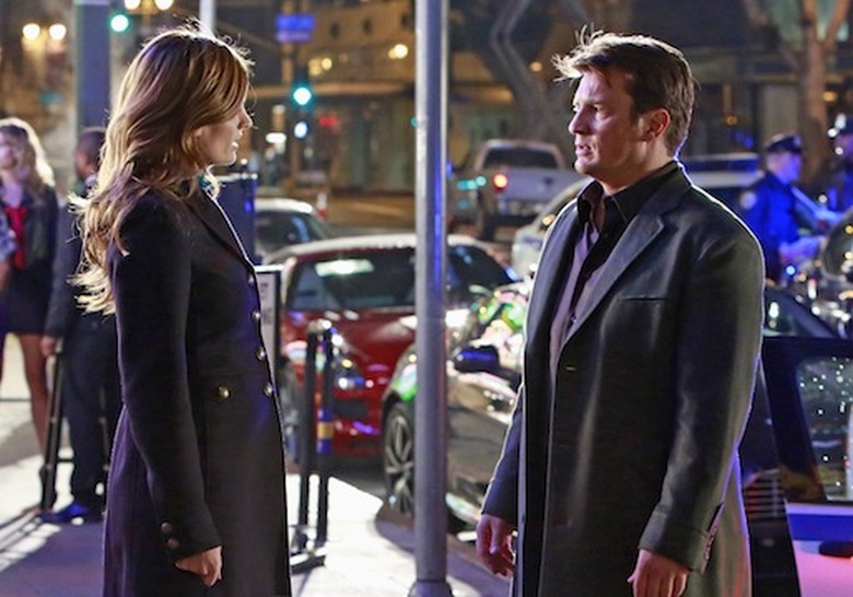 STANA KATIC, NATHAN FILLION
