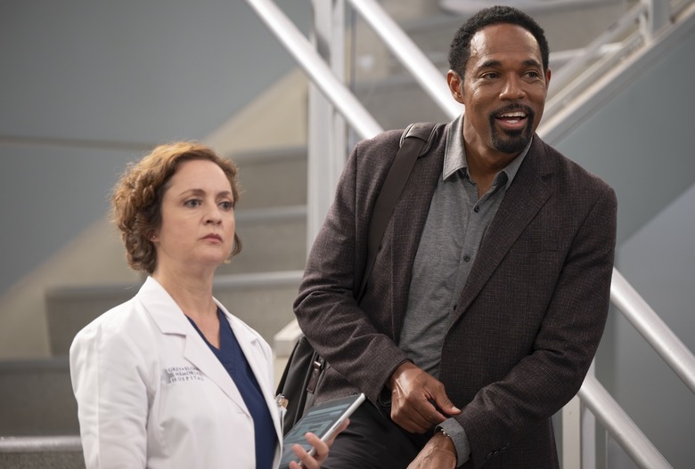 GREY’S ANATOMY - “I Can See Clearly Now” - Simone and Lucas work to balance their relationship while competing to assist on an awake kidney transplant. Teddy offers Amelia a new opportunity, and Ben's interview doesn't go as planned. Meredith’s secret causes tension with Richard. THURSDAY, OCT. 10 (10:00-11:00 p.m. EDT) on ABC. (Disney/Anne Marie Fox) 
KALI ROCHA, JASON WINSTON GEORGE