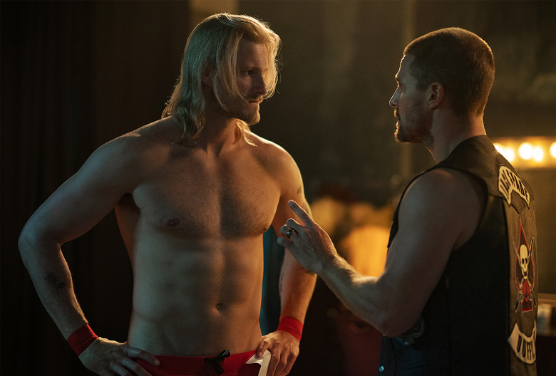 Alexander Ludwig and Stephen Amell in Heels Season 2