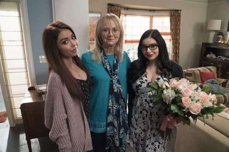 Modern Family Dede Dies Dead Death Recap Season 10 Episode 5 Shelley Long