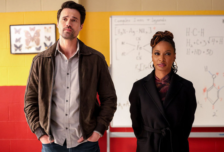 Brett Dalton and Shanola Hampton in Found