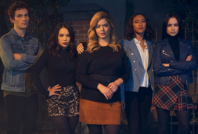 Pretty Little Liars: The Perfectionists